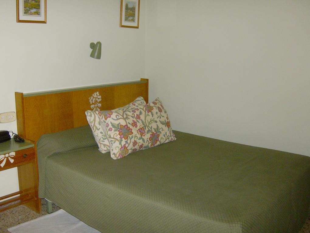 Hotel Casa Peix Серрадуй Номер фото